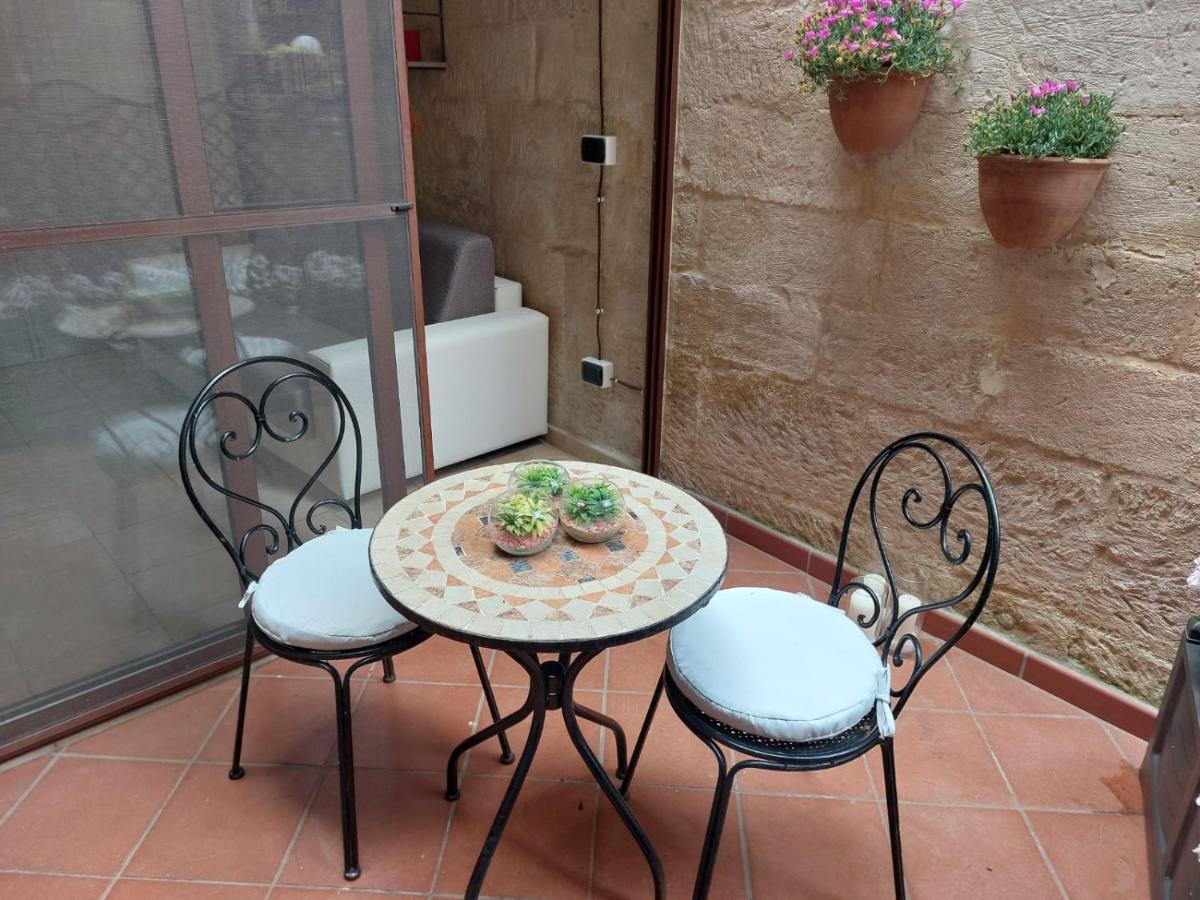 Apartment Del Conservatorio Nel Centro Storico Lecce