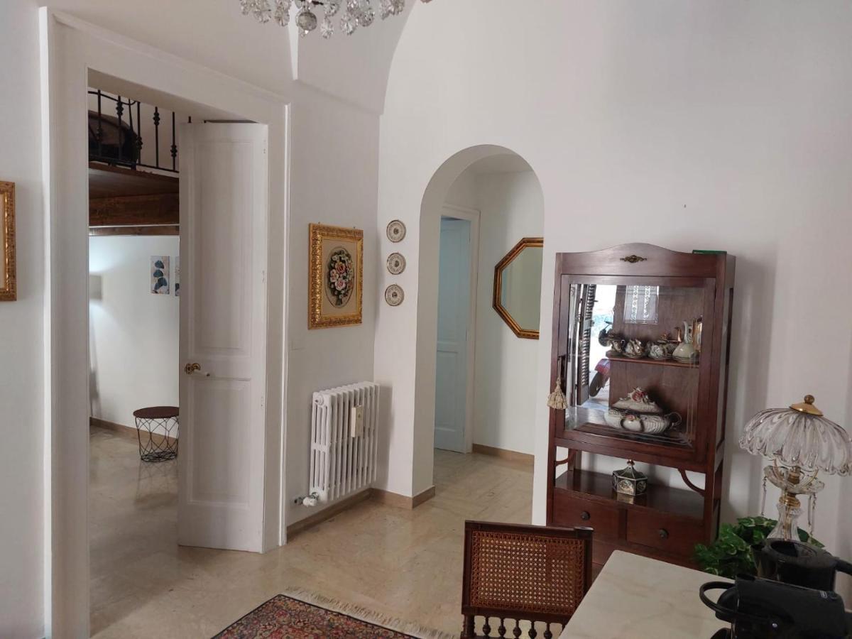 Del Conservatorio Nel Centro Storico Apartment *